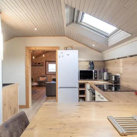 Apartment Appt Proche Commodites A