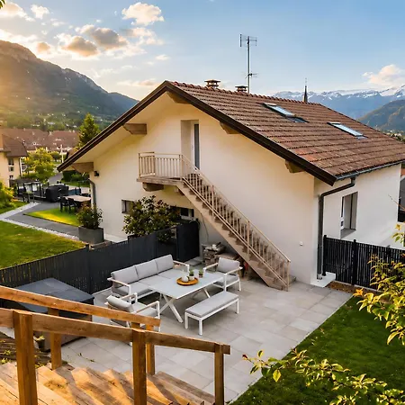 Appt Proche Commodites A Apartment *