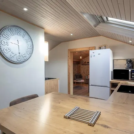 Appt Proche Commodites A Apartment Marignier